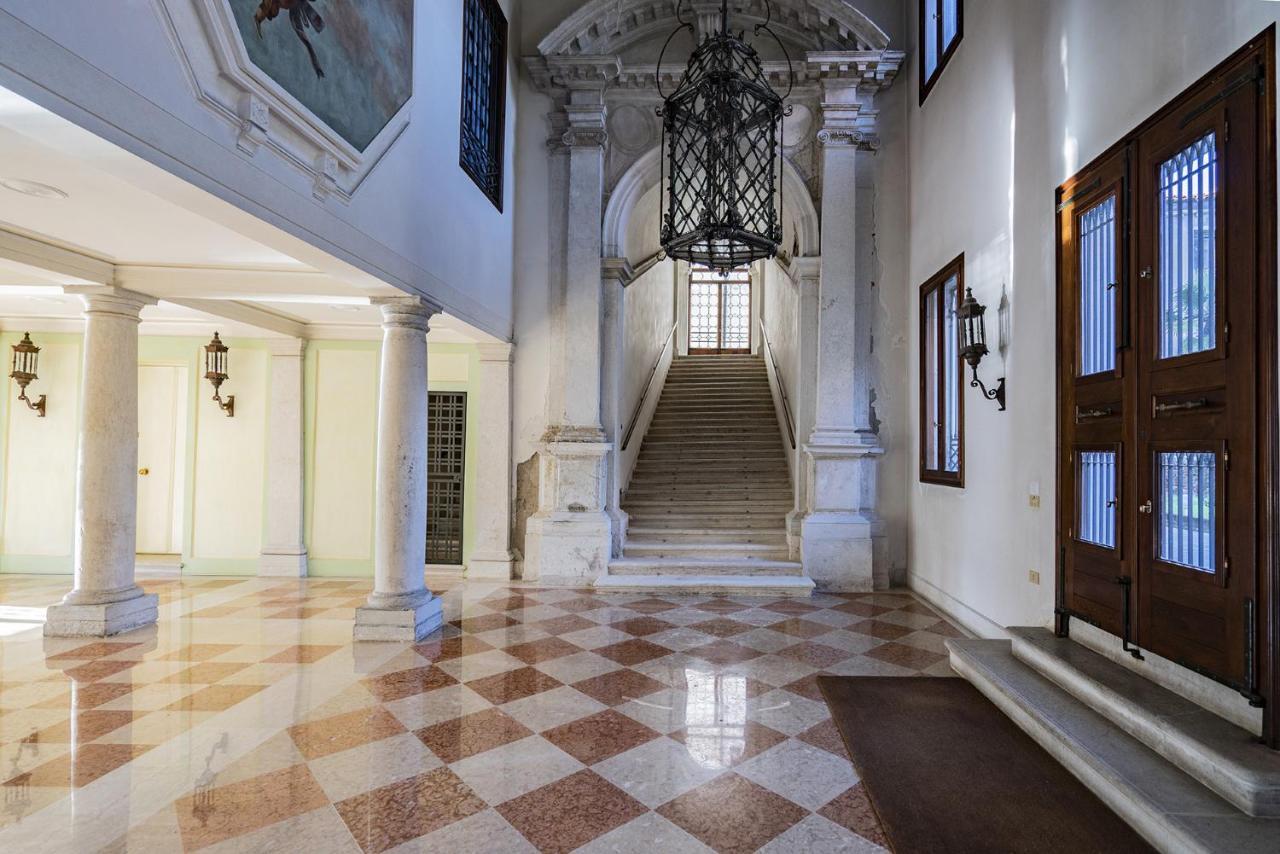 Ca' Degli Specchi Grand Canal Appartamento